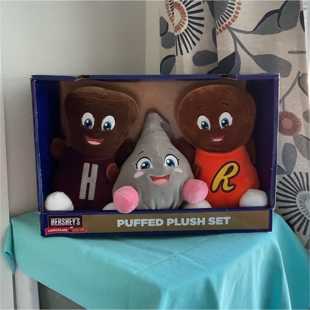 Hershey's Chocolate Plush Set Multicolor Candy & Nuts Advertising Collectible