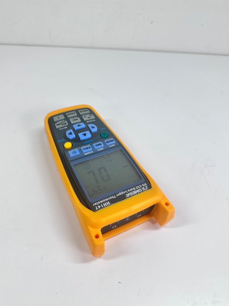 NEW Omega HH147 Data Logger Thermometer RS-232