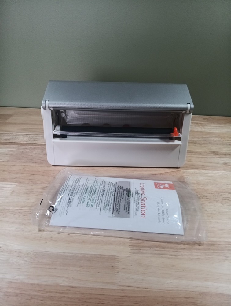 Xyron Creative Station Adjustable 9" Laminator