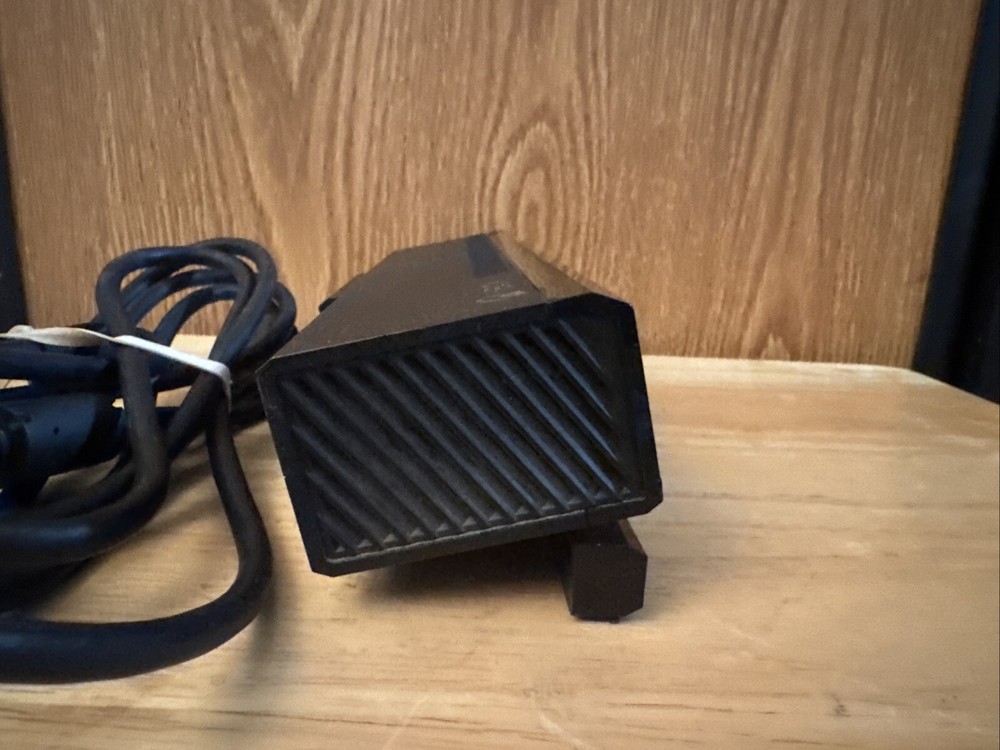 Microsoft Xbox One Kinect Camera Motion Sensor Bar Model 1520 - OEM