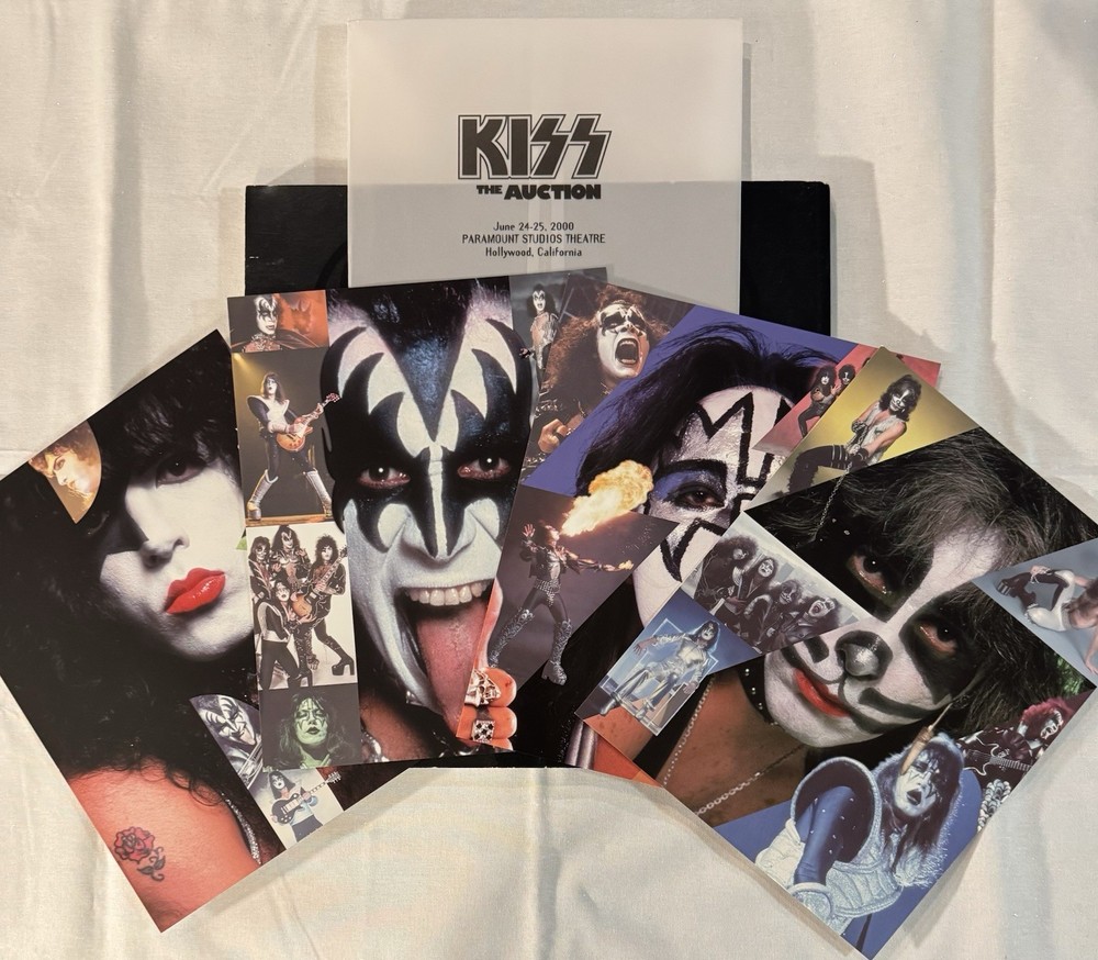 KISS ✨ SIGNED BY PAUL STANLEY & GENE SIMMONS ✨ BUTTERFIELDS AUCTION BOOK + 4 PIC