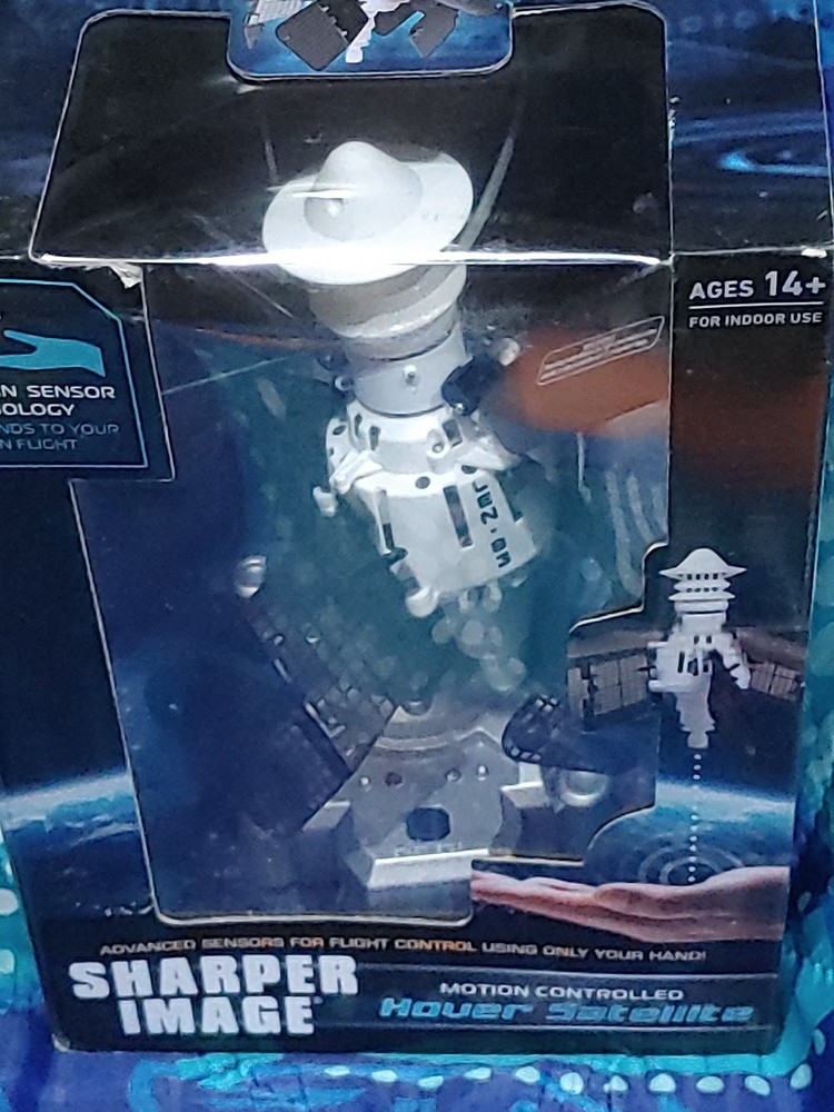 SHARPER IMAGE Motion Controlled Hover Satellite HAND Controlled USB Charging