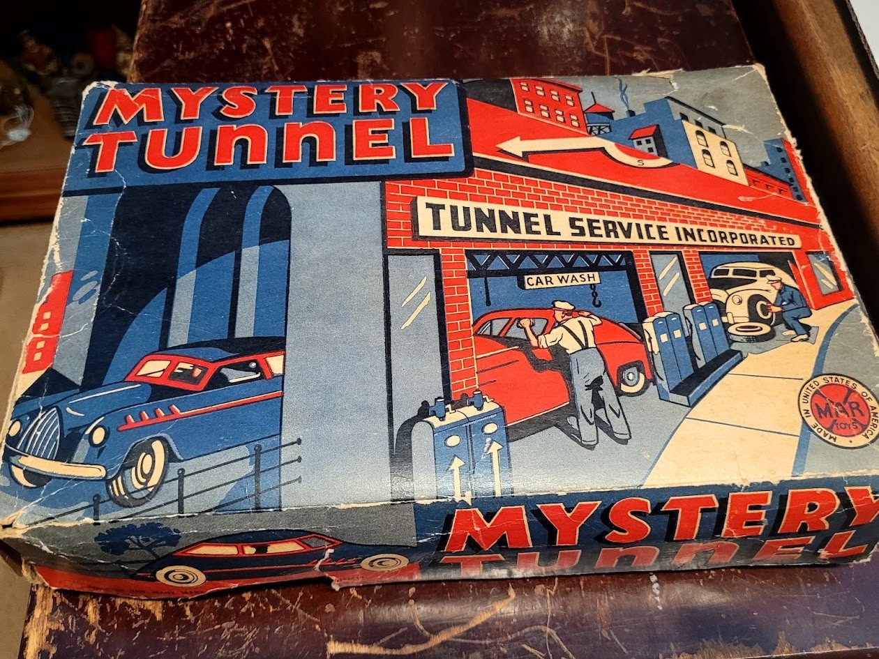 NICE SELDO SEEN Vintage 1930's MARX MYSTERY TUNNEL W/ TWO WIND UP CARS in BOX