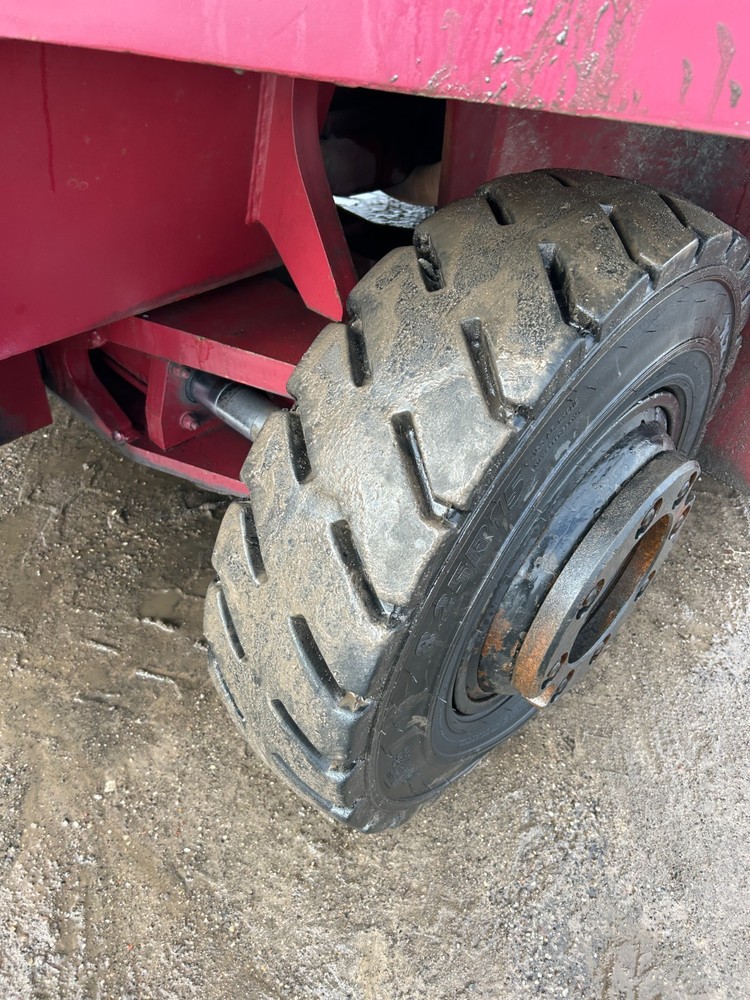 Used Taylor TX160 Forklift