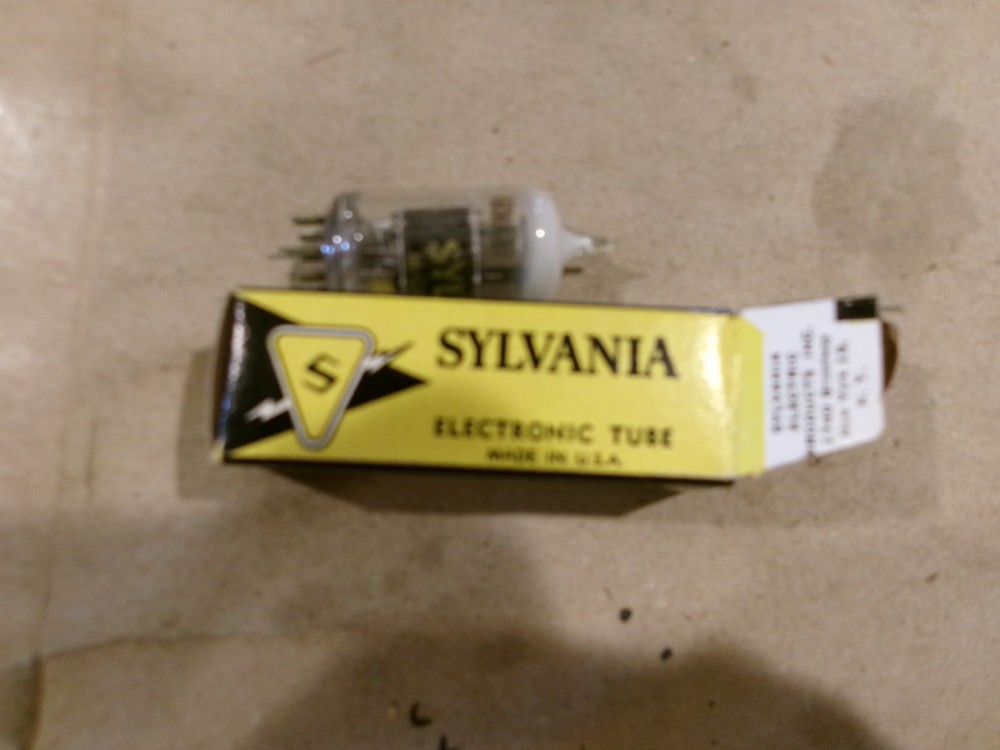 OEM VINTAGE ELECTRONIC TUBE SYLVANIA 6AM8A