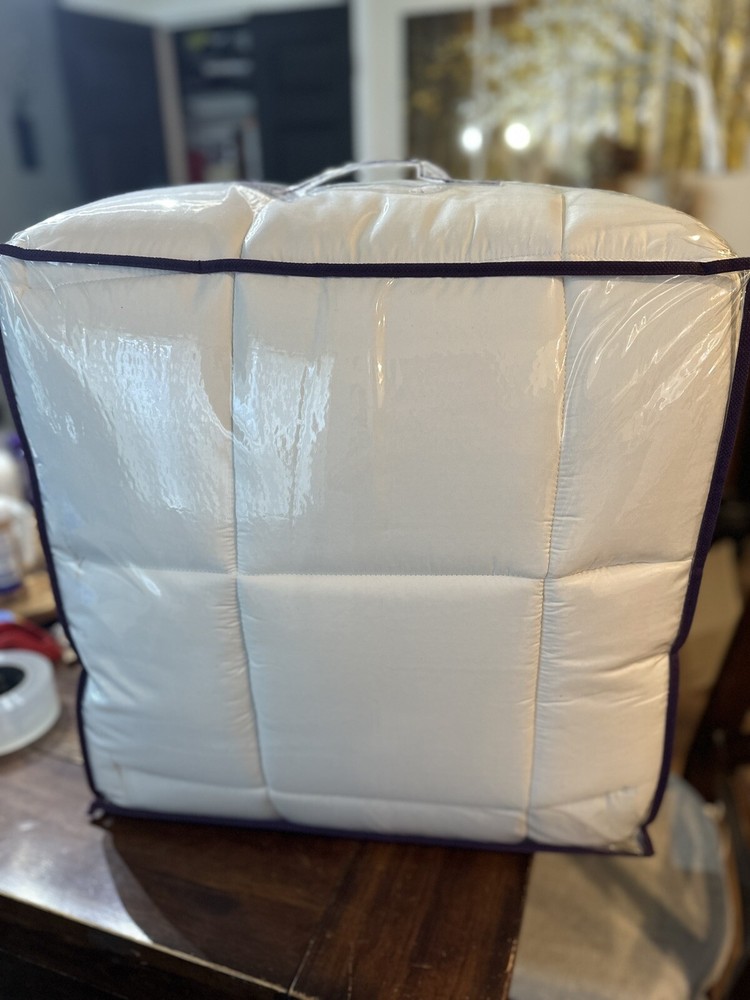 SO FLUFFY! Down Alternative Comforter-Queen