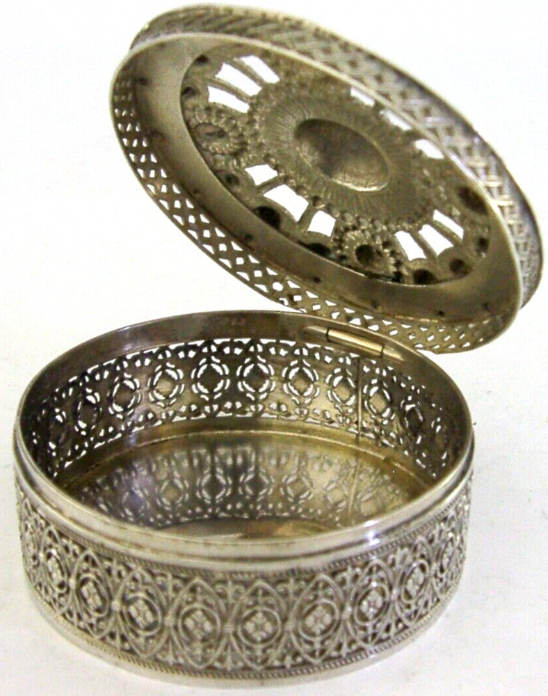 BEAUTIFUL SOLID SILVER PIERCED POTPOURRI LAVENDER DESK BOX c1910