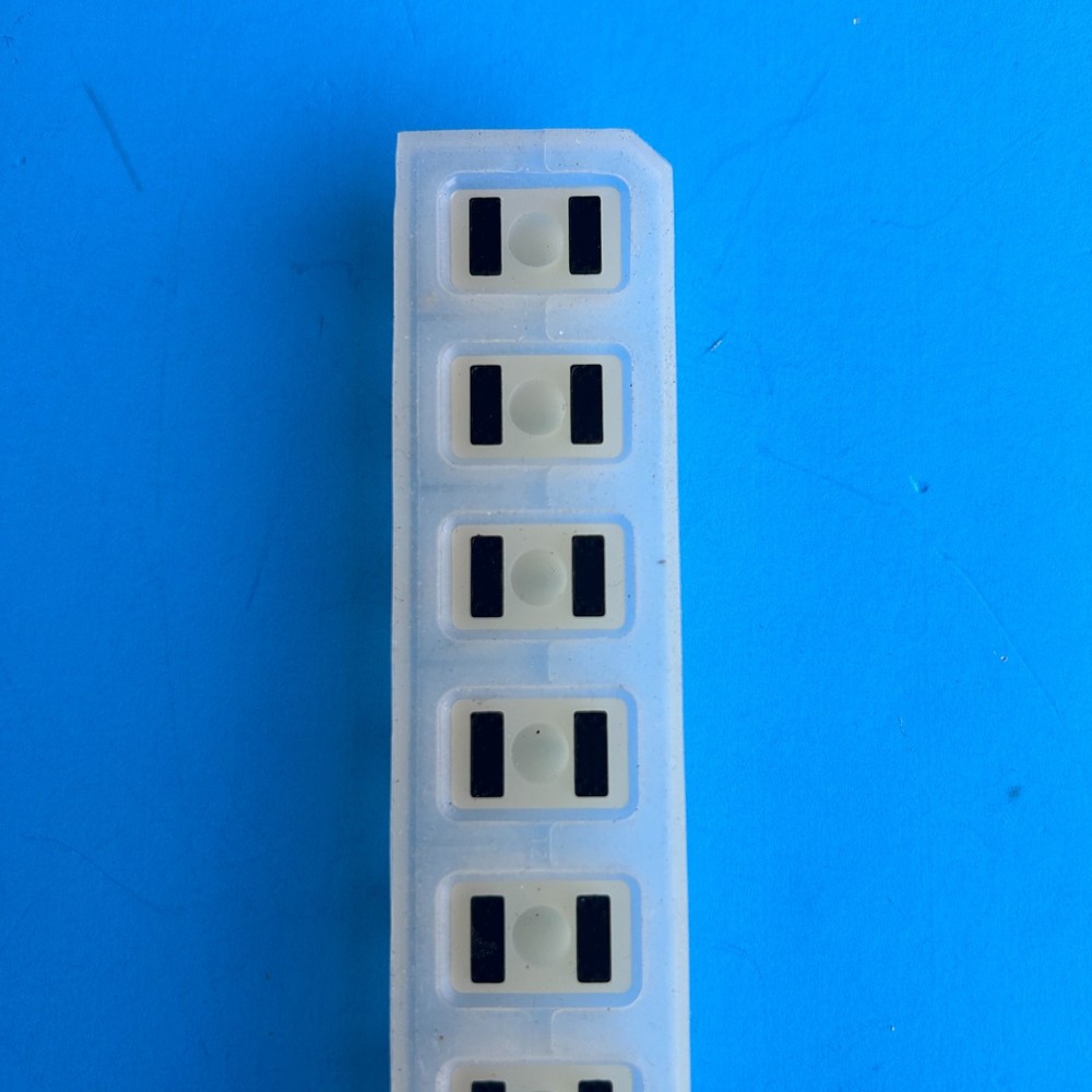 Native Instruments MASCHINE MKI Controller Part: Solo Mute Button Conductive Pad