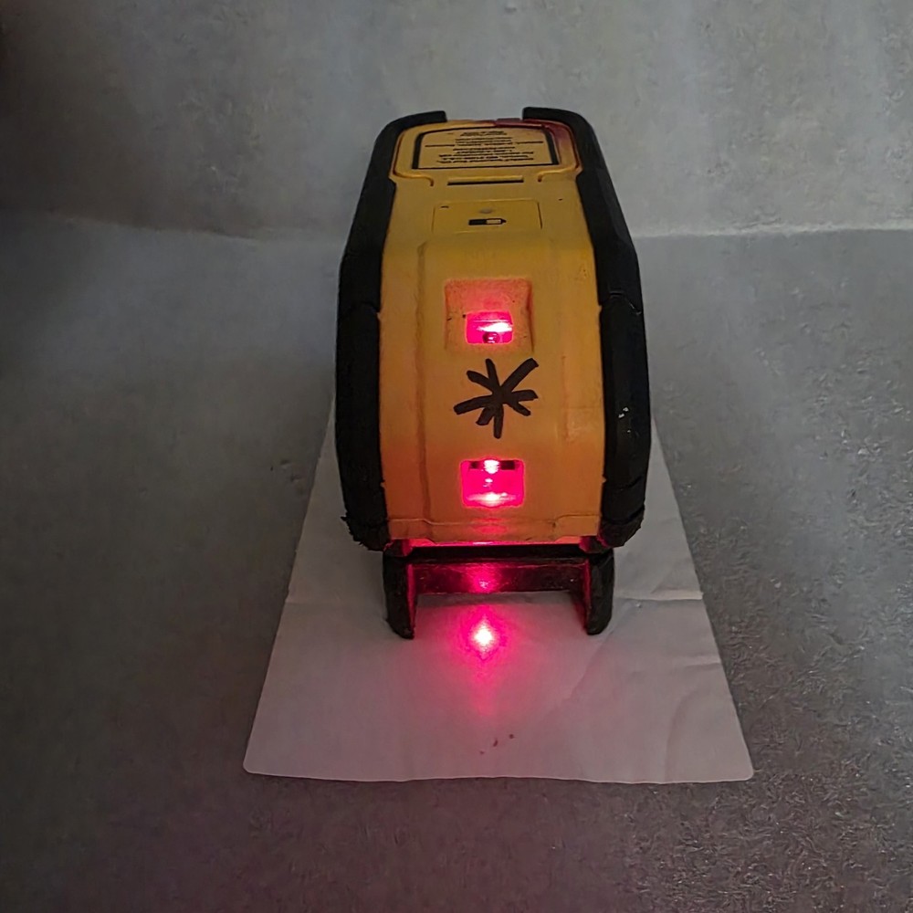 Dewalt Laser Level DW083 Red [ Only Tool ]