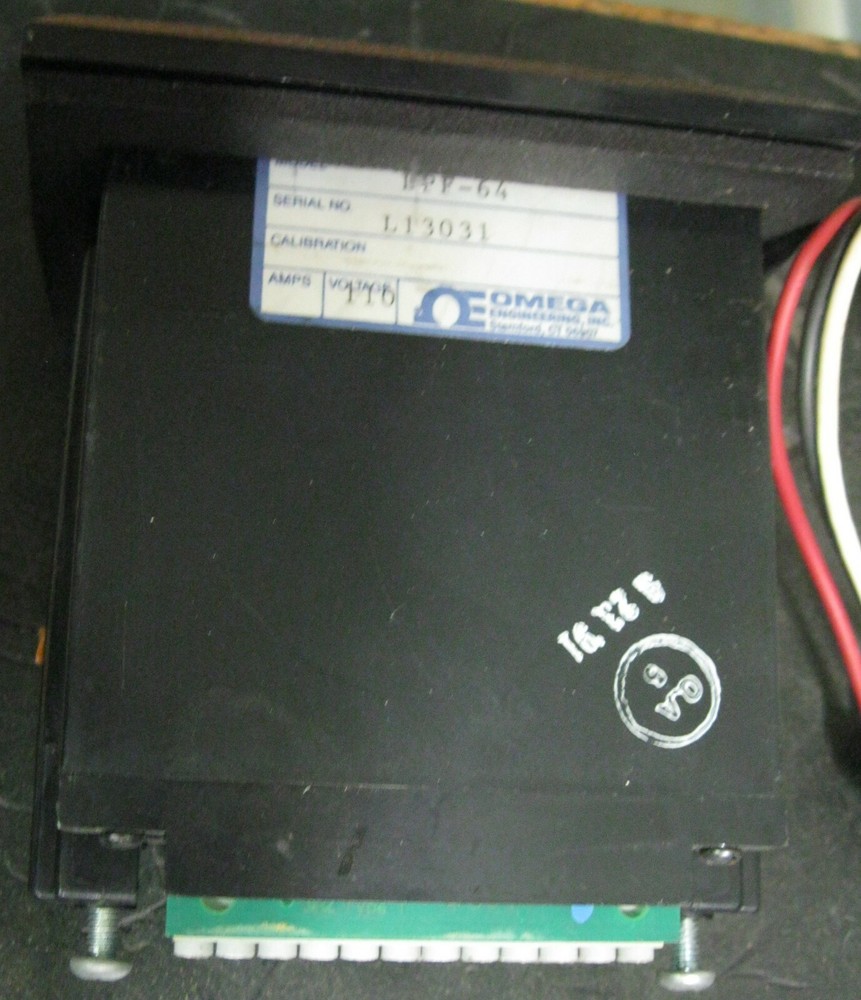 Omega DPF-64 Analog Input Ratemeter
