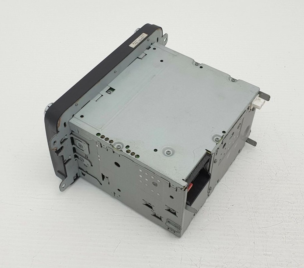 VW Caddy Mk3 2003-10 Radio CD Player RCD 300 Audio System Head Unit WITH CODE