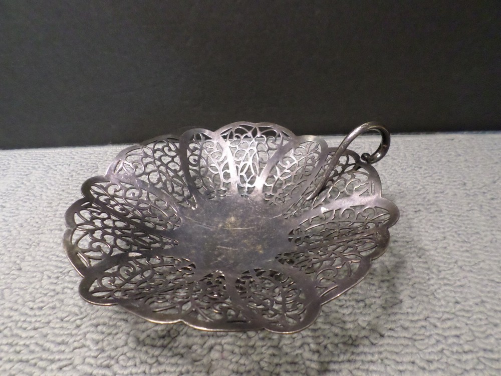 Vintage International Silver Company Candy Dish Lovelace 6"