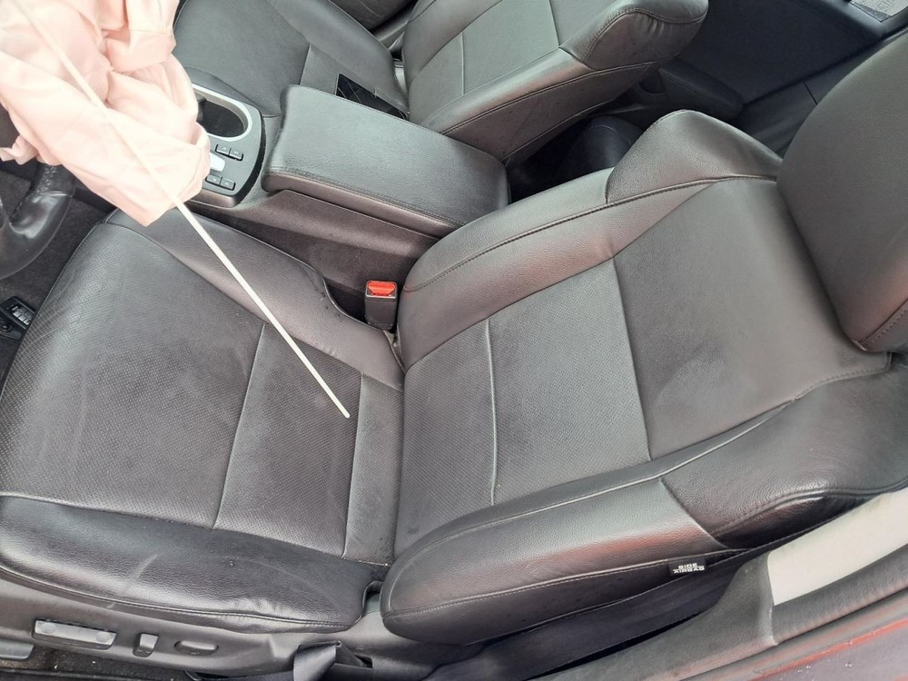 RDX 2017 Glove Box 4738630