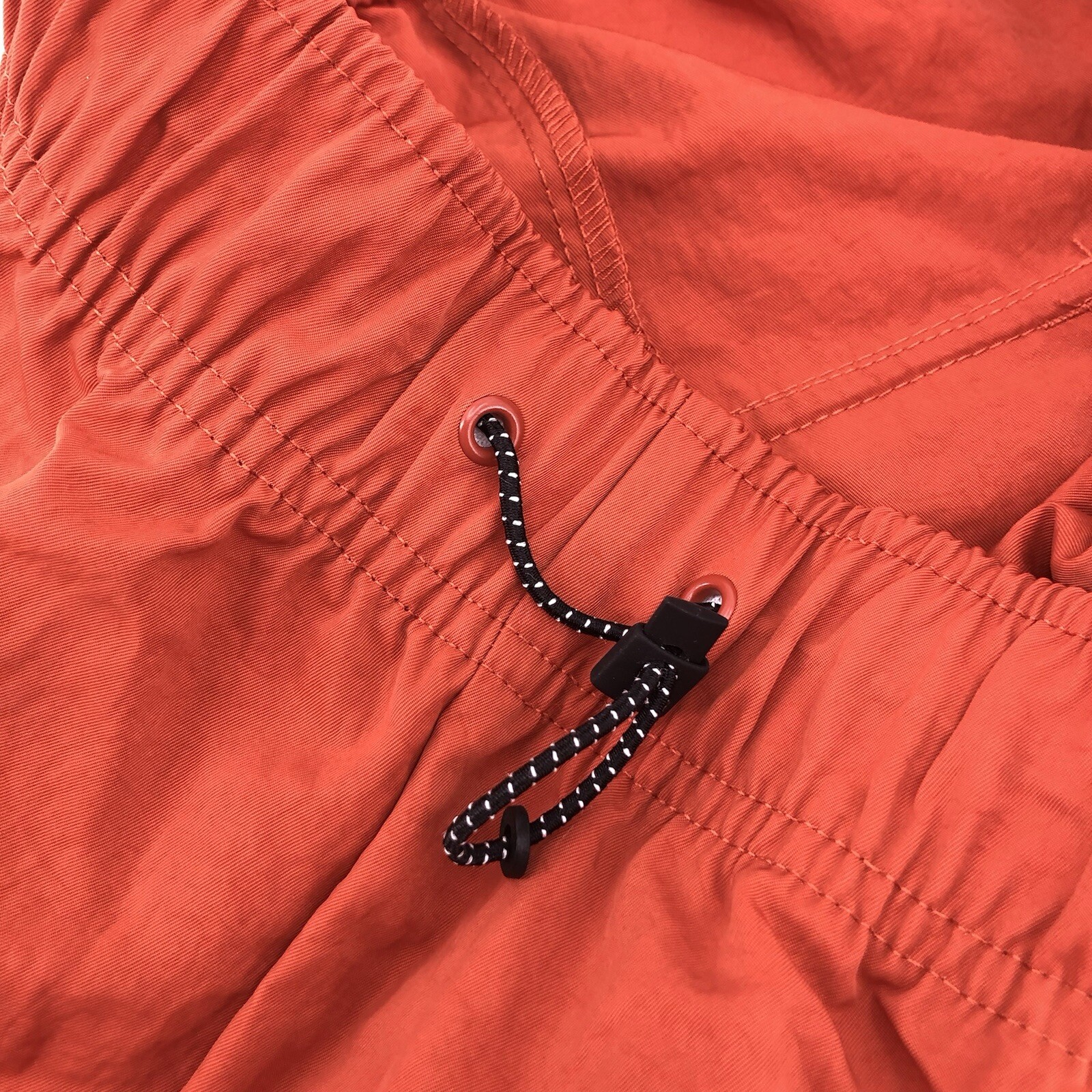 Nike Womens Woven High Rise Burnt Sunrise Orange Cargo Shorts DM6247-825 Size M