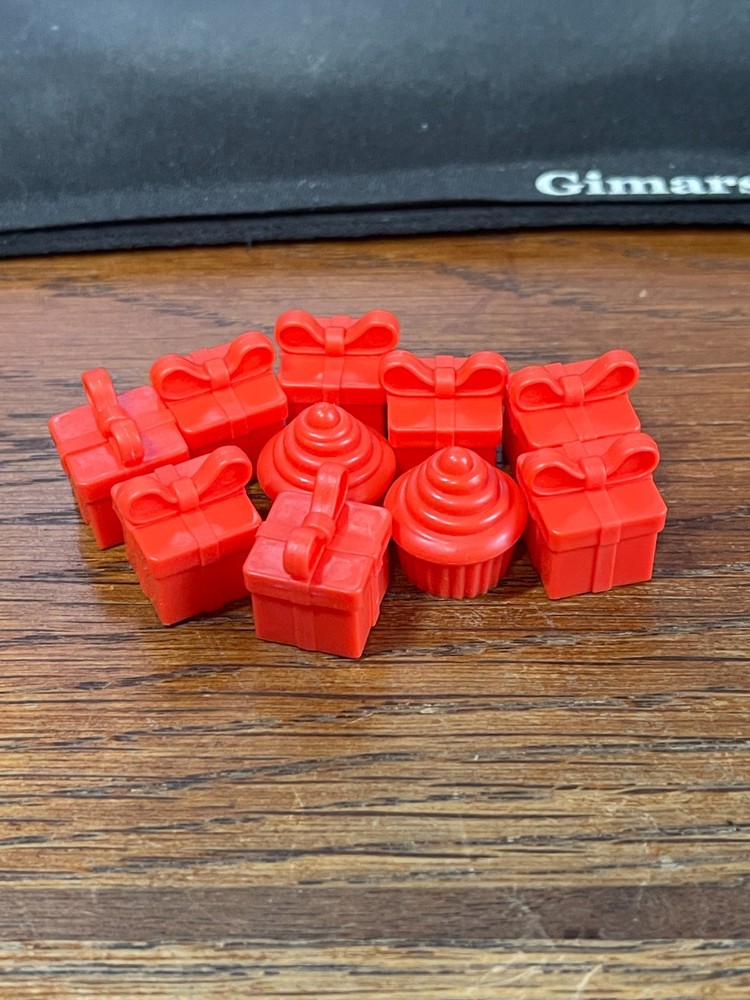 Monopoly Junior Party - Replacement Red Pieces