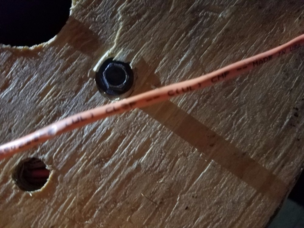 Carol 92129 18/2C Shlelded BI Automatic Temperature Control Cable CMP Org /100ft