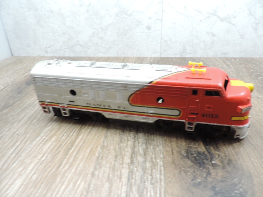 Tyco Santa Fe Engine 4015 HO Untested