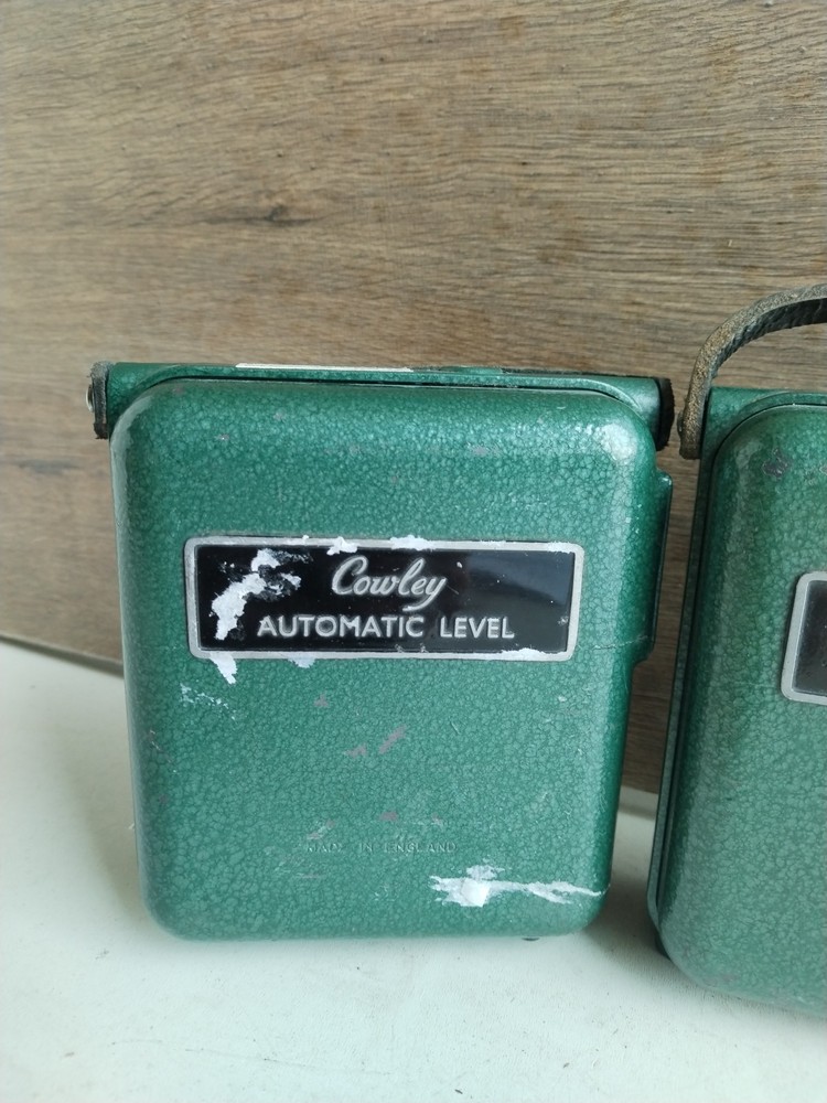 Vintage Cowley Automatic Level X2 6D3