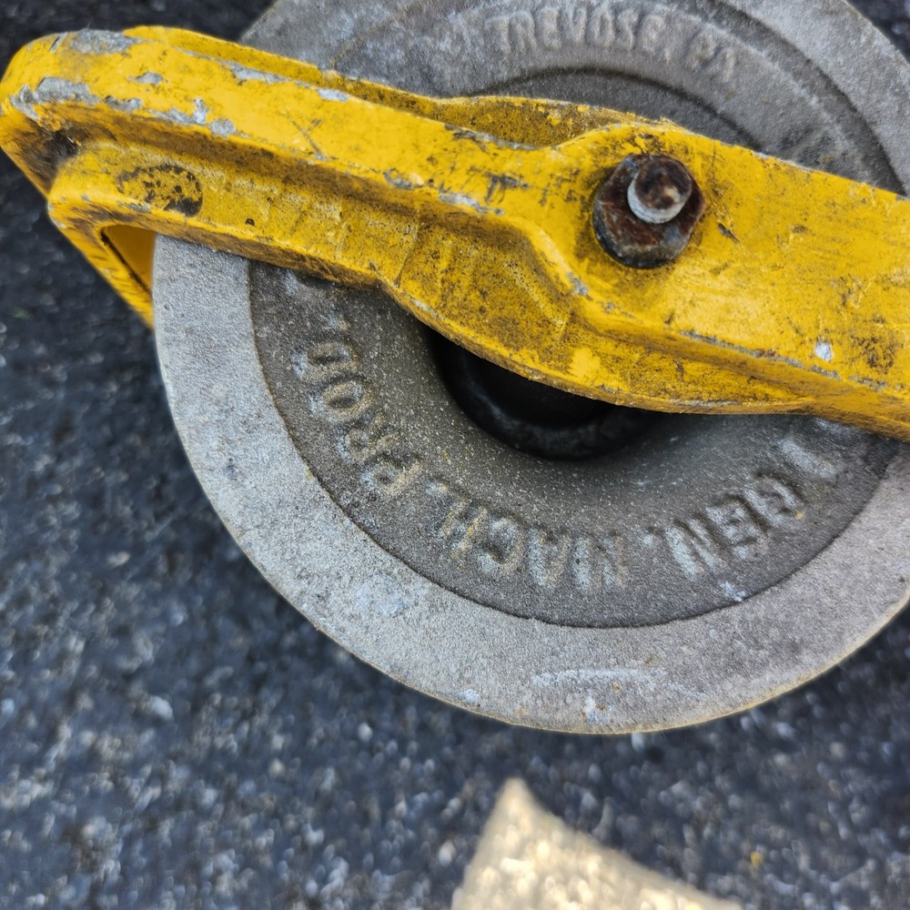 General Machine STRINGING BLOCK 4" ALUMINUM PULLEY WHEEL