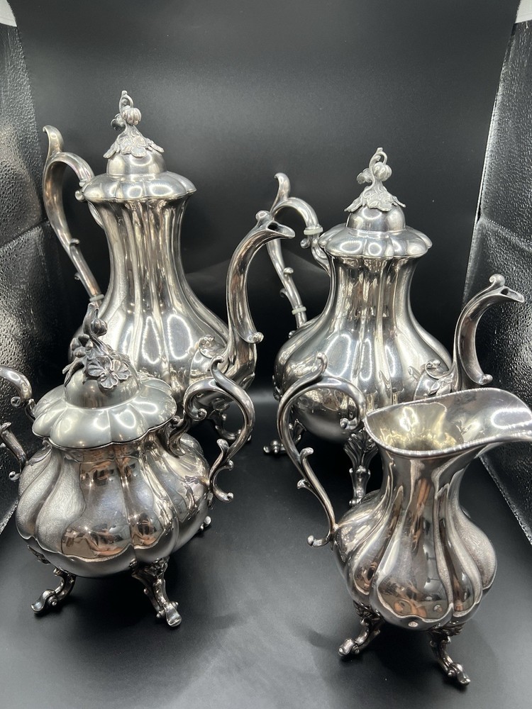 Vintage Reed & Barton Winthrop Silver plate 4 Piece Tea set  Excellent Condition