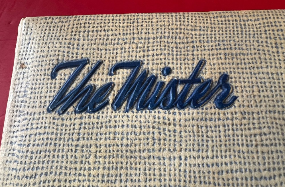 COLEMAN ARMY AIR FIELD PILOT FLYING SCHOOL CLASS BOOK 44-H