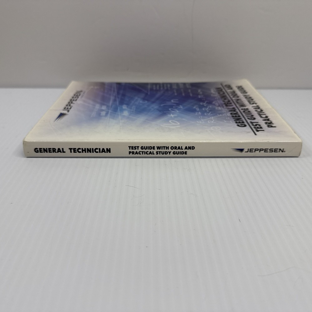 Jeppesen General Test Guide with Oral and Practical Study Guide - 10002000-008