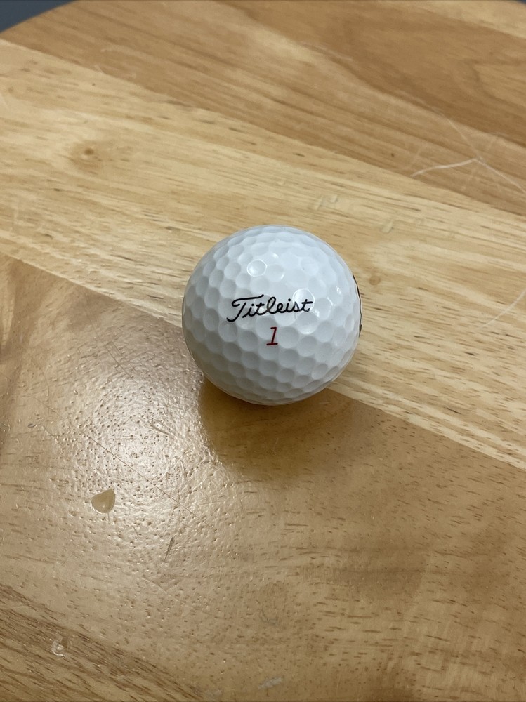 oakley golf ball