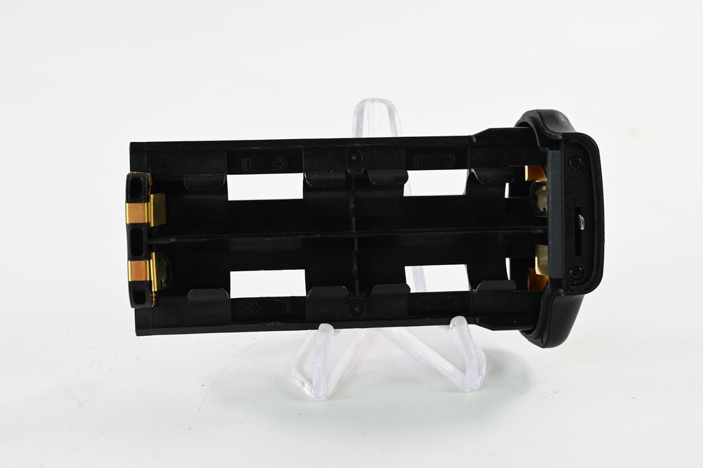 Nikon MS-D10 AA Battery Holder #G433