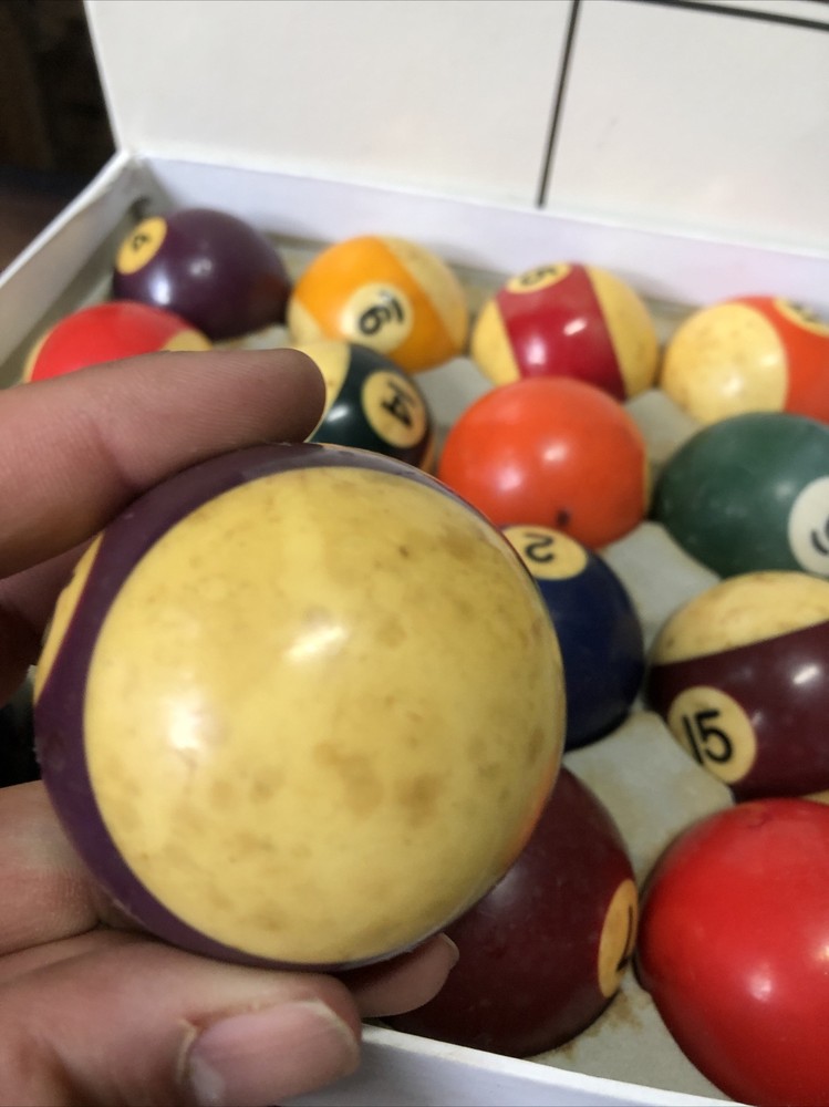 Vintage Billards Pool Ball Set Size 2 1/4