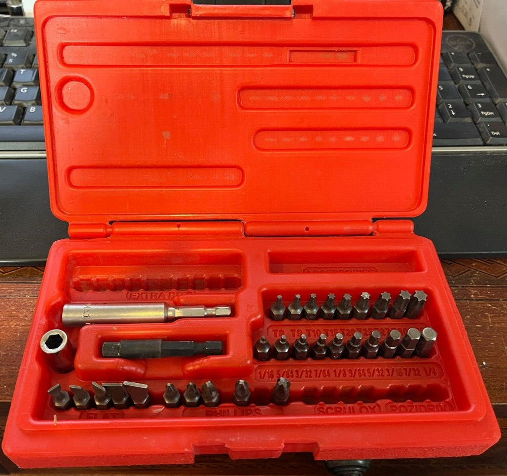 Snap-on Tools SDM400A Master SAE Bit Set in PB90 Case - Save $$$$