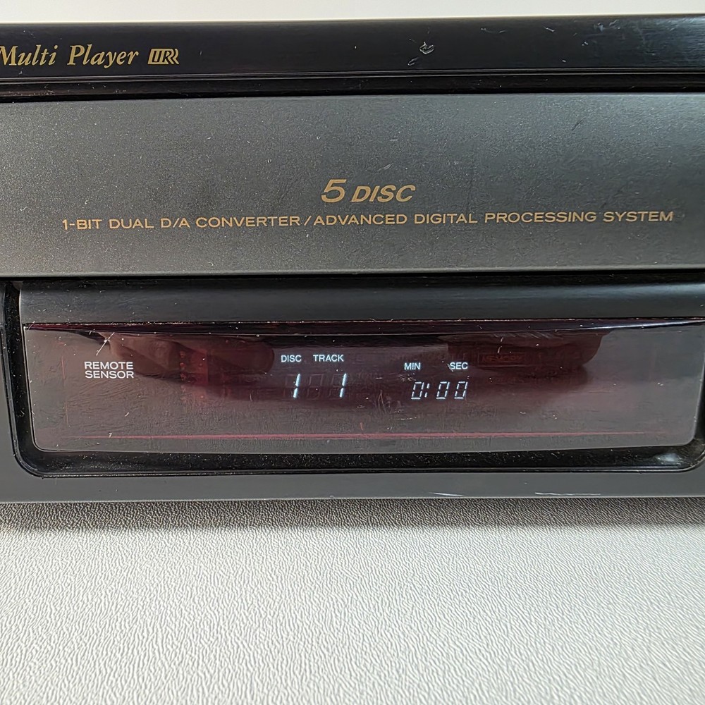 Teac PD-D1260 CD Changer No Remote Tested