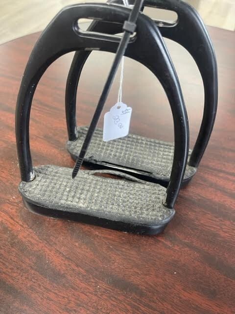 Equestrian Iron Black Stirrups