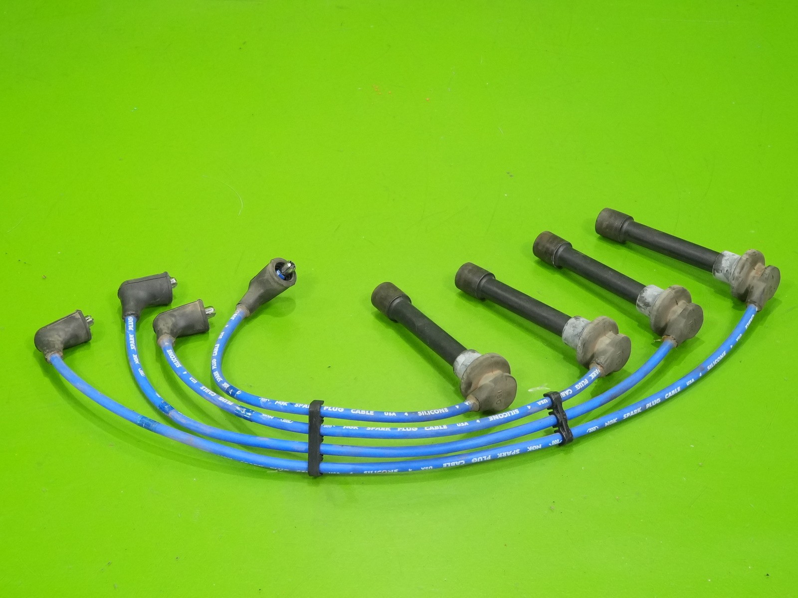 92-95 96-00 Civic D15 D16 NGK silicone spark plug wires cables blue del Sol