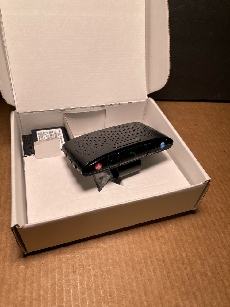 HUM by Verizon Bluetooth Speaker Connected Car Tech Diagnostics Model AT-660