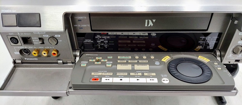 Panasonic AG-DV2000P DVMini DV Cassette Recorder Editor