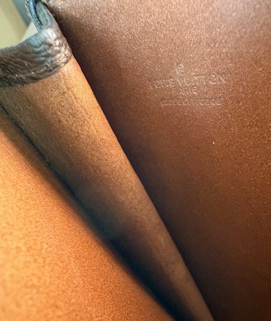 Authentic Louis Vuitton Posh Document Portfolio Monogram Canvas