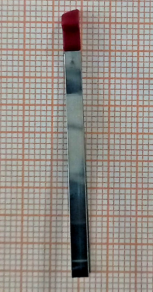 VICTORINOX LARGE RED TWEEZERS FREE Postage