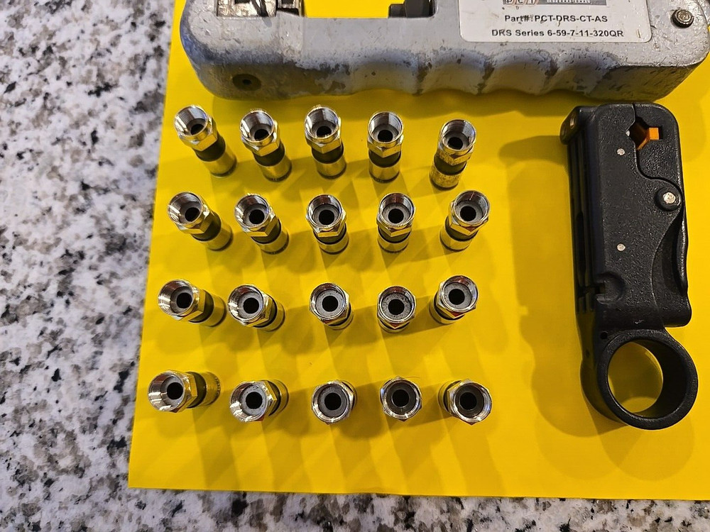 COMMERCIAL GRADE COMPRESSION TOOL CONNECTOR SPRING LOADED STRIPPER 20 CONNECTORS