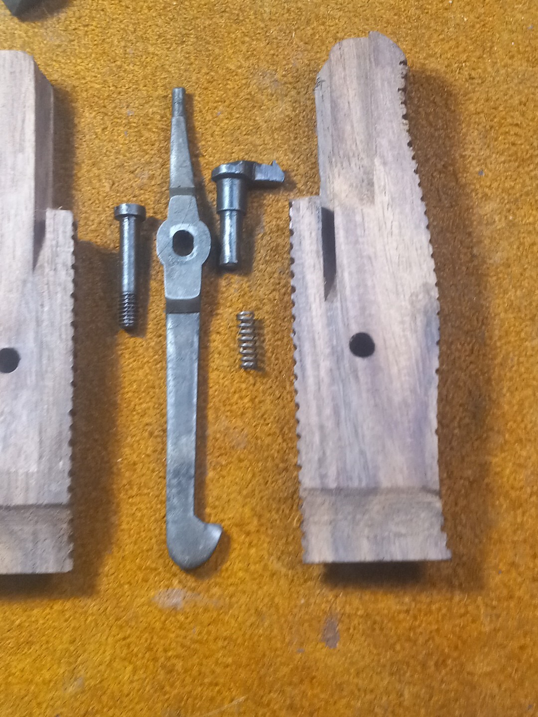 M1905 Bayonet Wood Grip Kit