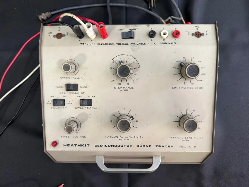 Heathkit IT-1121 Semiconductor Curve Tracer