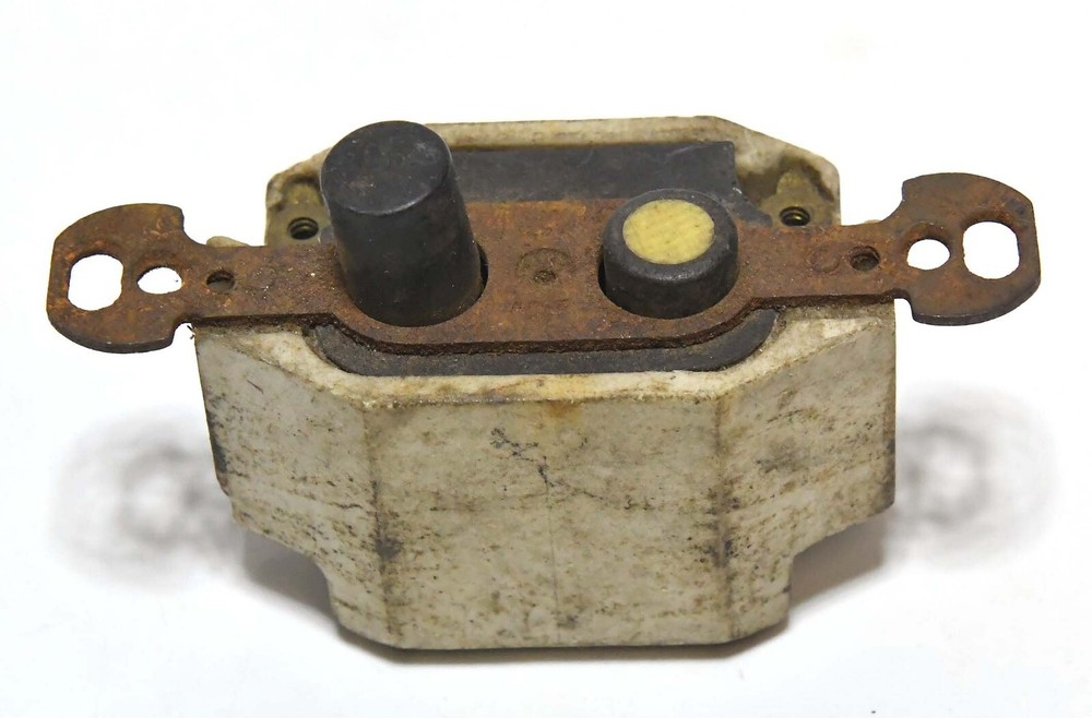 VINTAGE SINGLE POLE PUSH BUTTON SWITCH #1