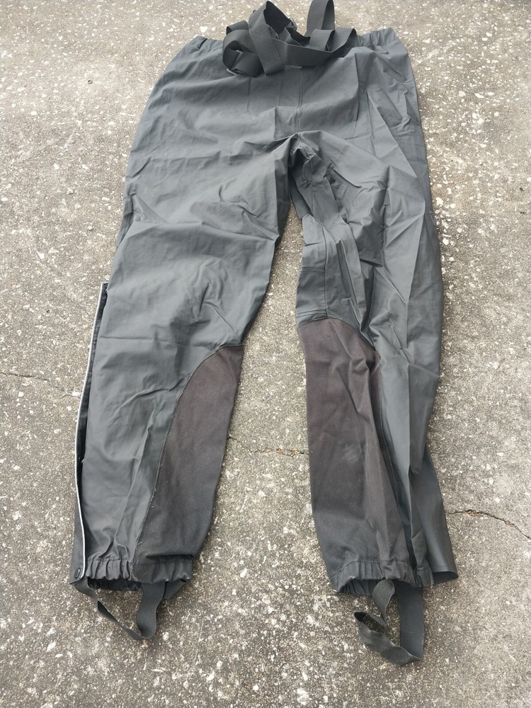 Pyrovatex Suspendered Rain Pants Size Large