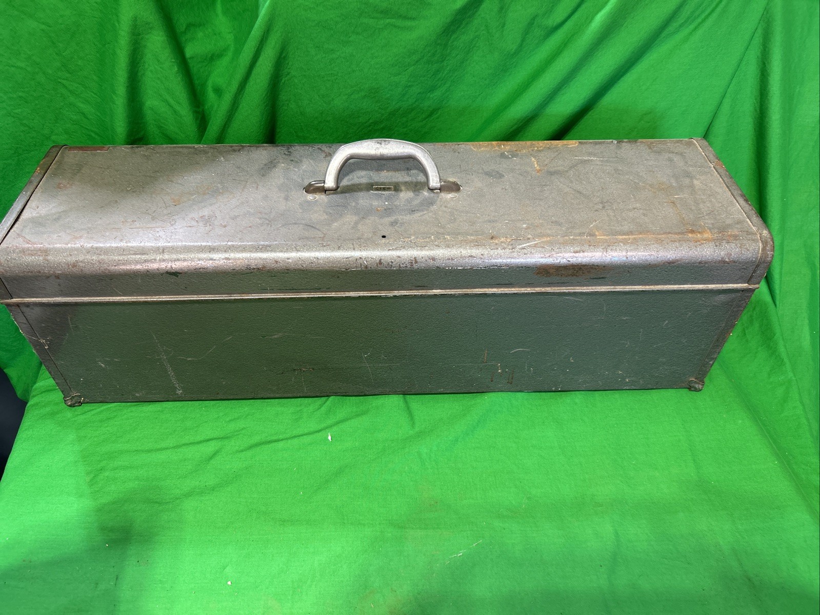 Craftsman 6517 Carpenters Toolbox w/Tray -1950's Logo