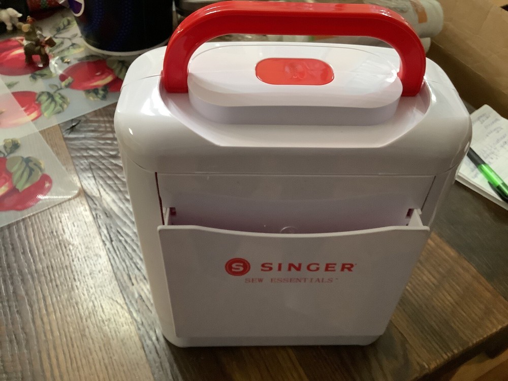 SINGER Sew Essentials Storage Case Portable Sewing Box Organizer Light Weight