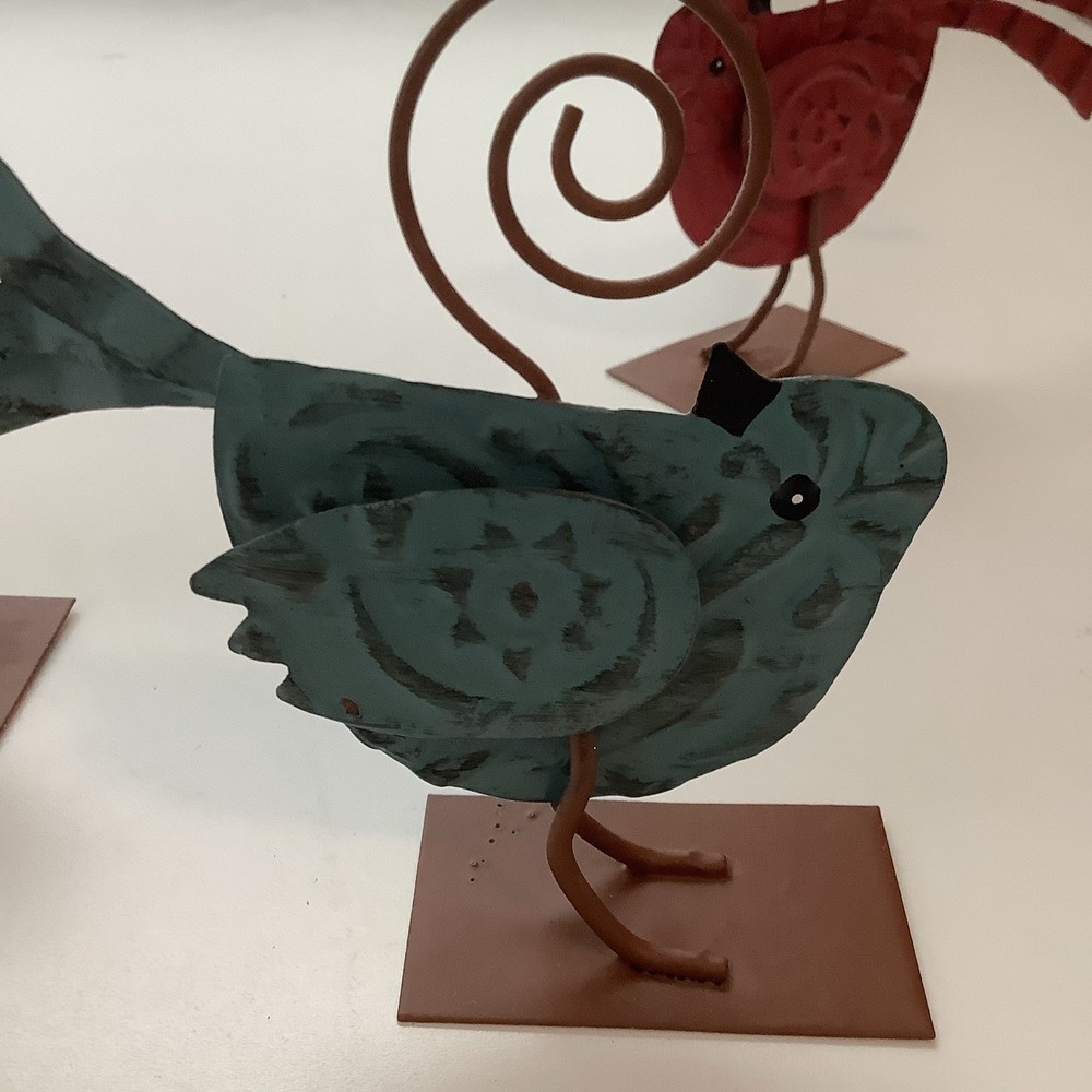 Three Metal Three D Bird Shaped Letter Or Photo Holders
