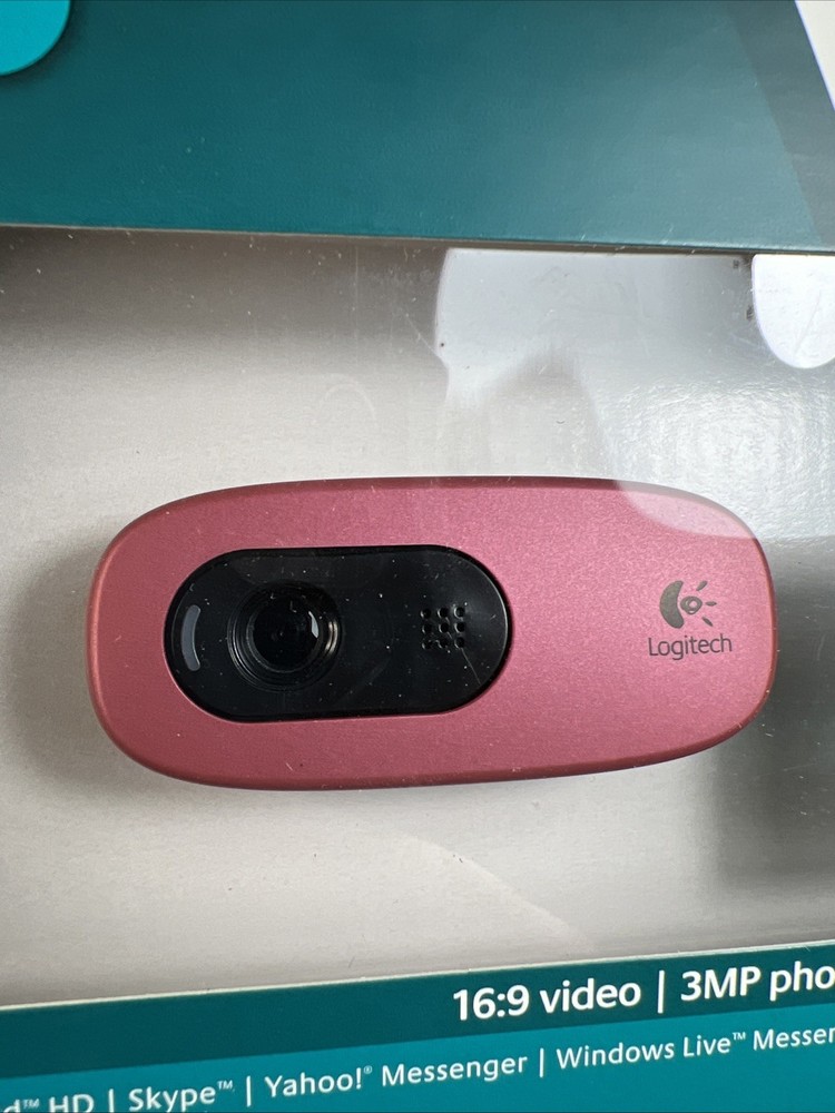 LOGITECH PINK C260 WEB CAMERA w/Booklet, and CD, USB NEW