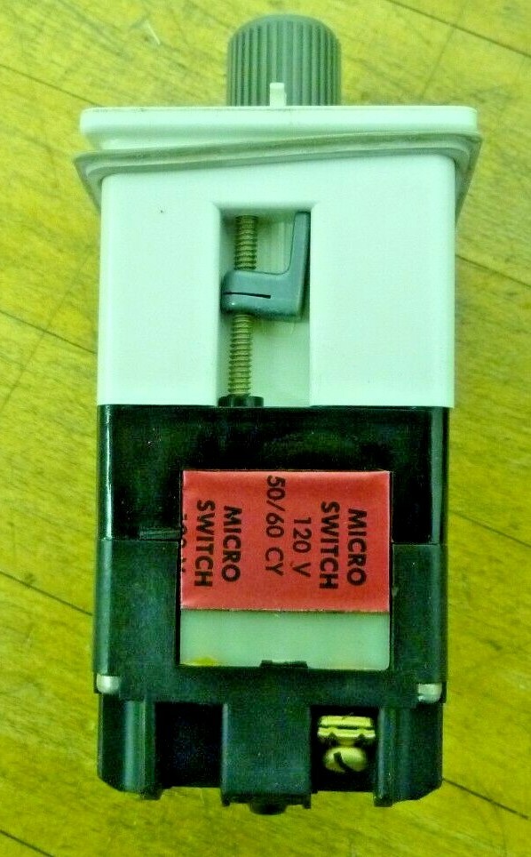 HONEYWELL MICRO SWITCH 910BHA012, LIGHTED, SELECTOR, INDICATOR SWITCH