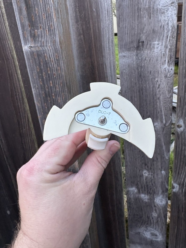 Cuisinart Disc Blade Stem DLC-039 Replacement Part