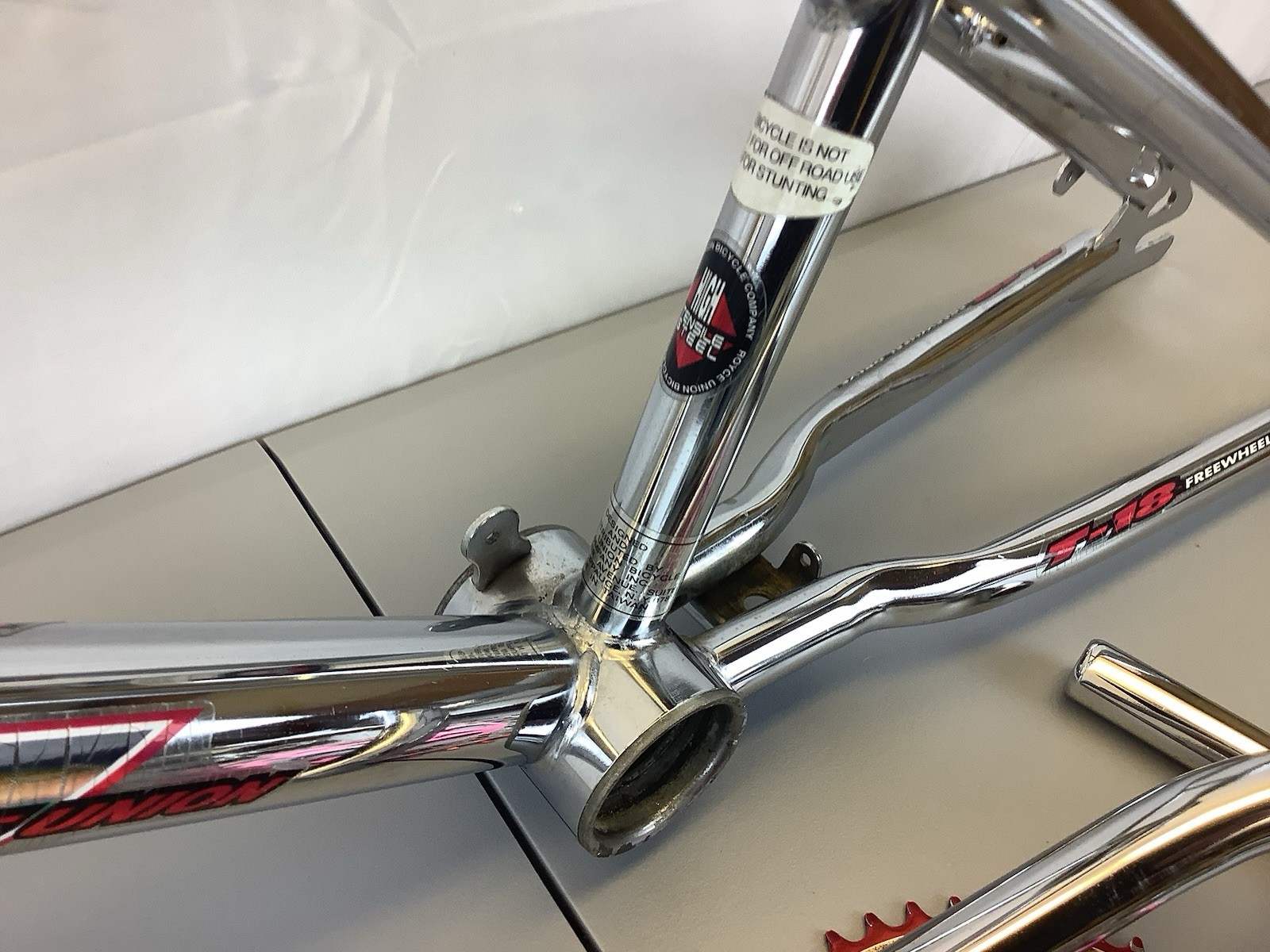 Mid School Freestyle Royce Union T-18 Vertical Chrome Frame Fork Bars