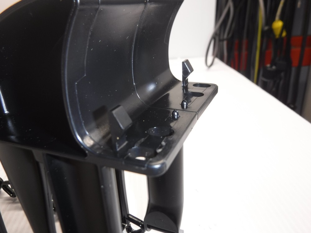 Hoffman DCHS2 Horizontal Cable Manager ** Screws Not Included **